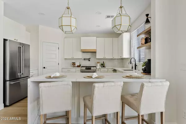 31008 N 5TH Street, Phoenix, AZ 85085