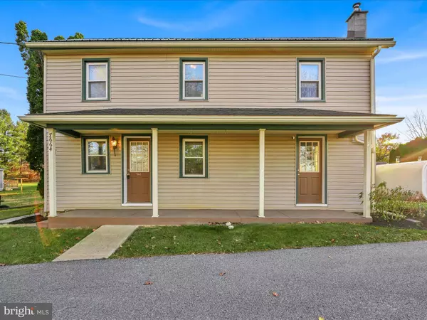 7664 LANCASTER AVE, Myerstown, PA 17067