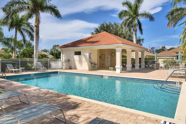 27168 IPSWICH DR, Englewood, FL 34223