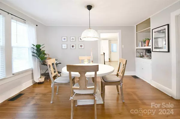 34 Fryling AVE SW, Concord, NC 28025