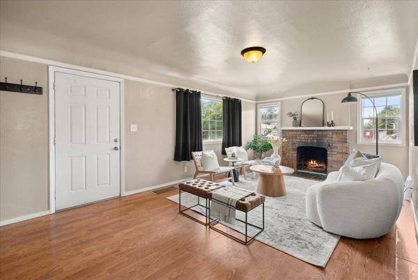 2626 W Fairview Ave, Spokane, WA 99205