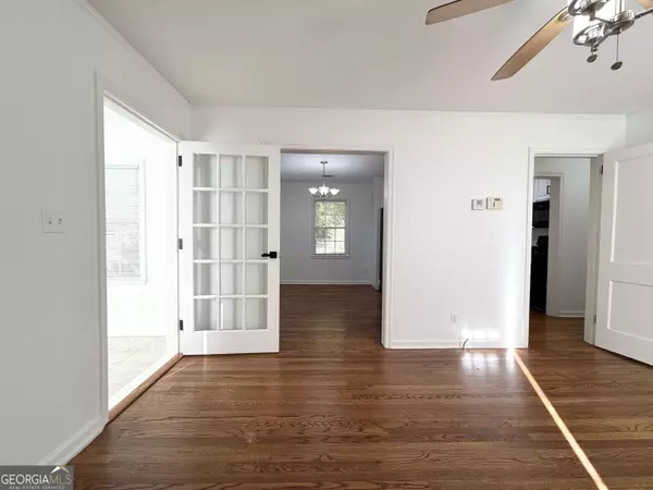 1395 E Forrest AVE, East Point, GA 30344