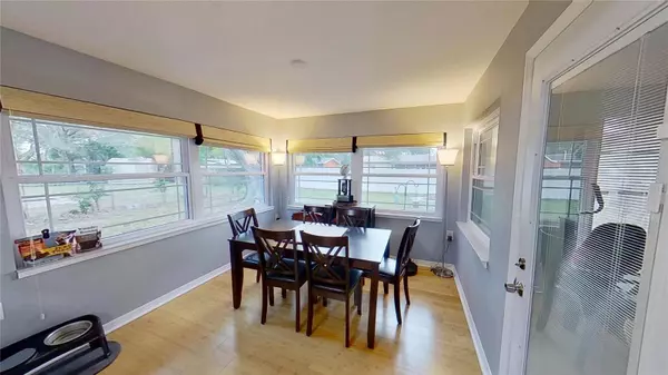 2954 HUNTINGTON DR, Largo, FL 33771