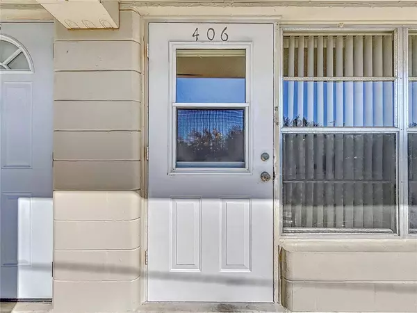 5665 40TH AVE N #406, Kenneth City, FL 33709