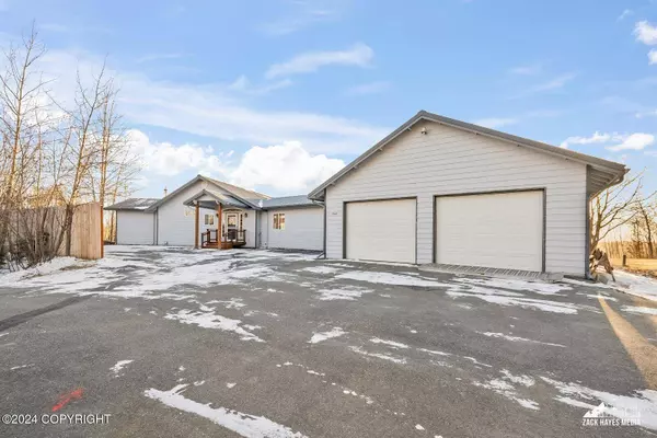 4160 S Down Wind CIR, Wasilla, AK 99654
