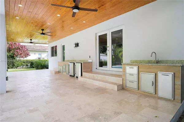 1151 Falcon Ave, Miami Springs, FL 33166