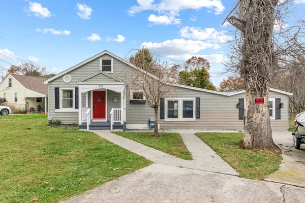 821 TWELFTH ST, Radford, VA 24141