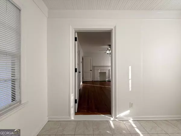 1395 E Forrest AVE, East Point, GA 30344