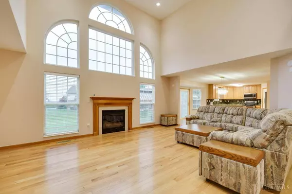 5369 Christopher Ct, Liberty Twp, OH 45011