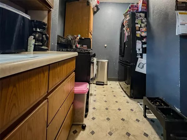 3253 Kinsey Avenue, Des Moines, IA 50317