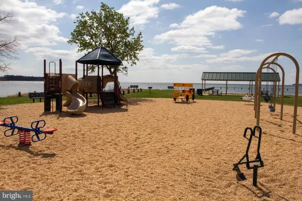 518 BEACH DR, Annapolis, MD 21403