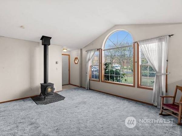 14306 128th ST E, Puyallup, WA 98374