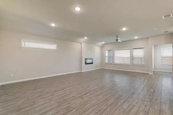 538 Tuscany Drive, Forney, TX 75126