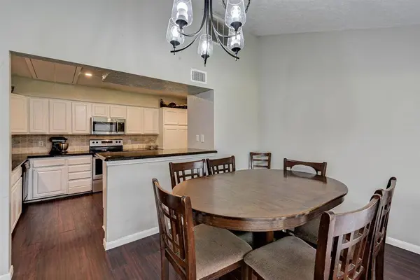 4311 Montevideo CIR, Pasadena, TX 77504