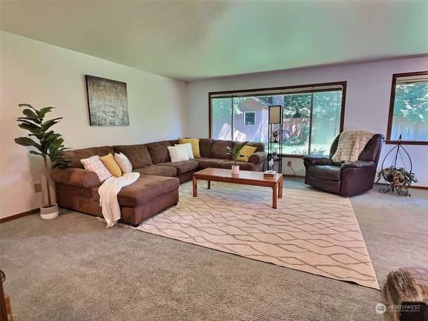 4507 110th PL NE, Marysville, WA 98271