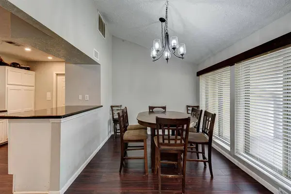 4311 Montevideo CIR, Pasadena, TX 77504