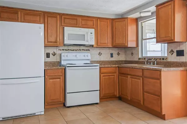 3850 BEECHWOOD DR, Holiday, FL 34691