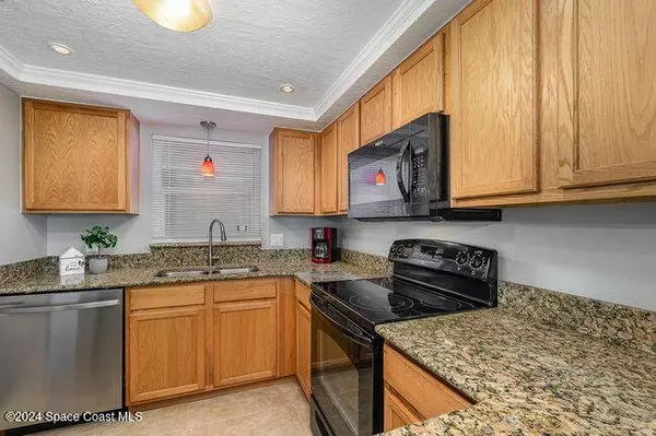 7201 Ridgewood AVE #32, Cape Canaveral, FL 32920