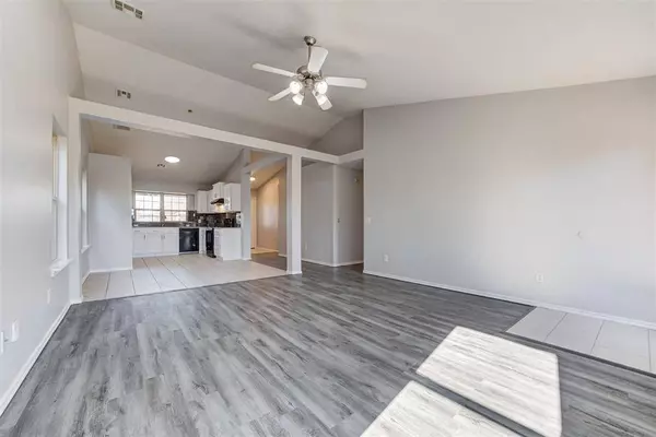 18300 Tambor DR, Edmond, OK 73012