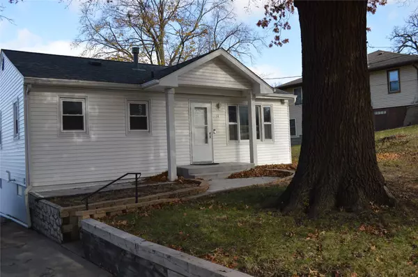 14 E Park Avenue, Des Moines, IA 50315