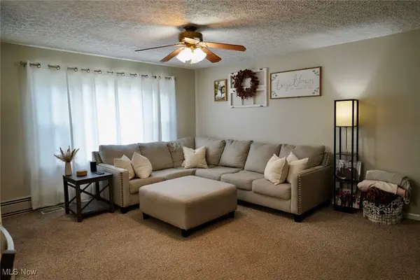 2692 Robindale AVE, Akron, OH 44312