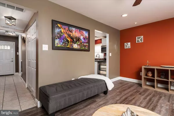 136 SHELLCOVE RD, Pasadena, MD 21122