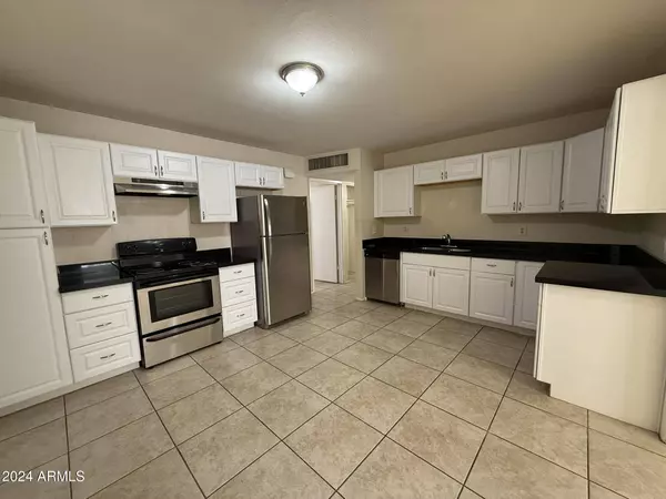 7407 E FILLMORE Street, Scottsdale, AZ 85257