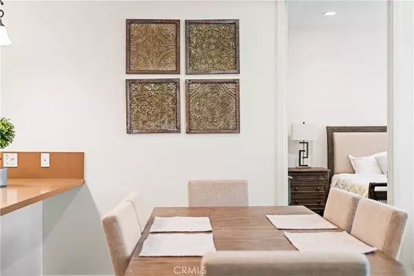 703 Trailblaze, Irvine, CA 92618