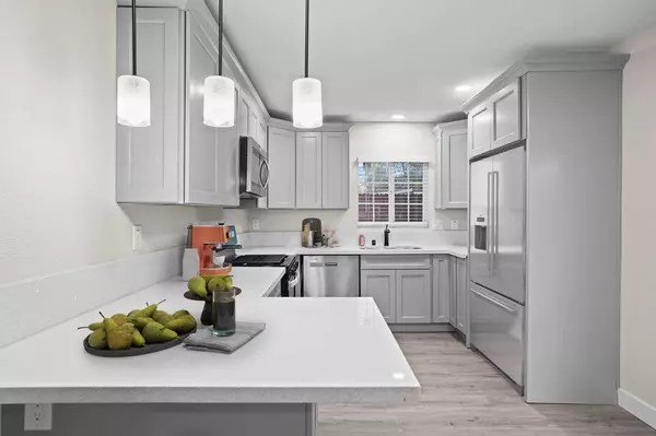 544 N ST, Rio Linda, CA 95673