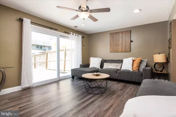 136 SHELLCOVE RD, Pasadena, MD 21122