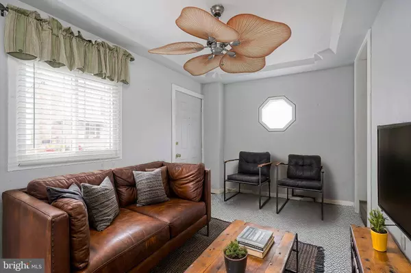 7013-15 GLENLOCH ST, Philadelphia, PA 19135