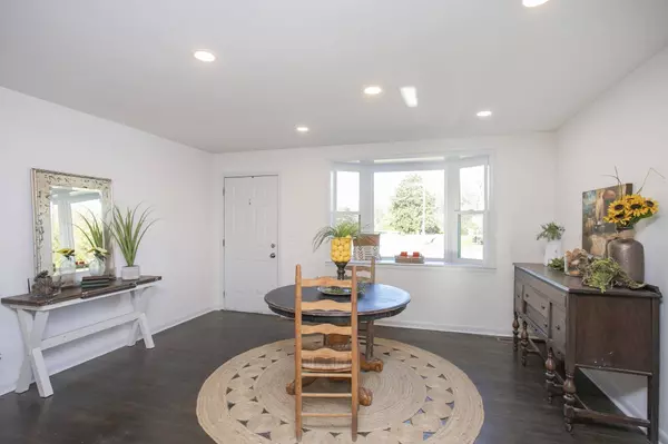 3805 Marydale Ct, Nashville, TN 37207