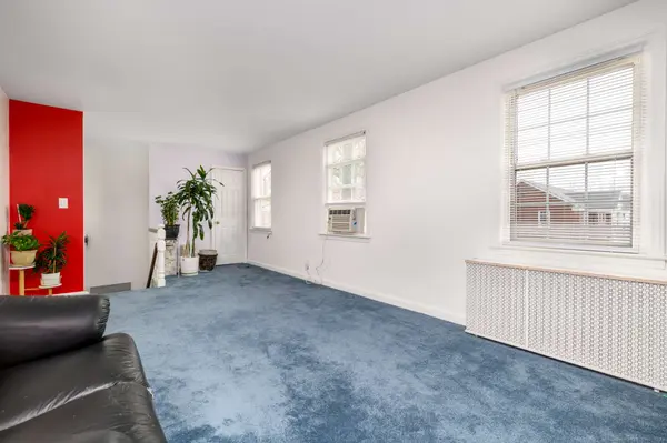 2475 Summer Street #APT 1H, Stamford, CT 06905