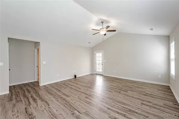 3328 Rock Creek Villa DR, Quinton, VA 23141