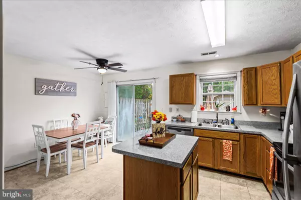 4104 ENGLANDTOWN RD, Fredericksburg, VA 22408