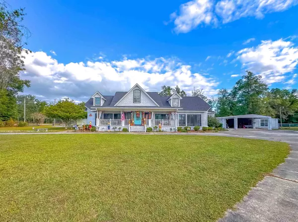 11325 NW Faircloth Road, Bristol, FL 32321