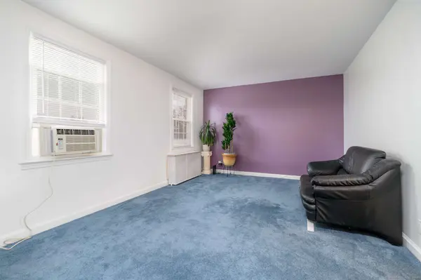 2475 Summer Street #APT 1H, Stamford, CT 06905