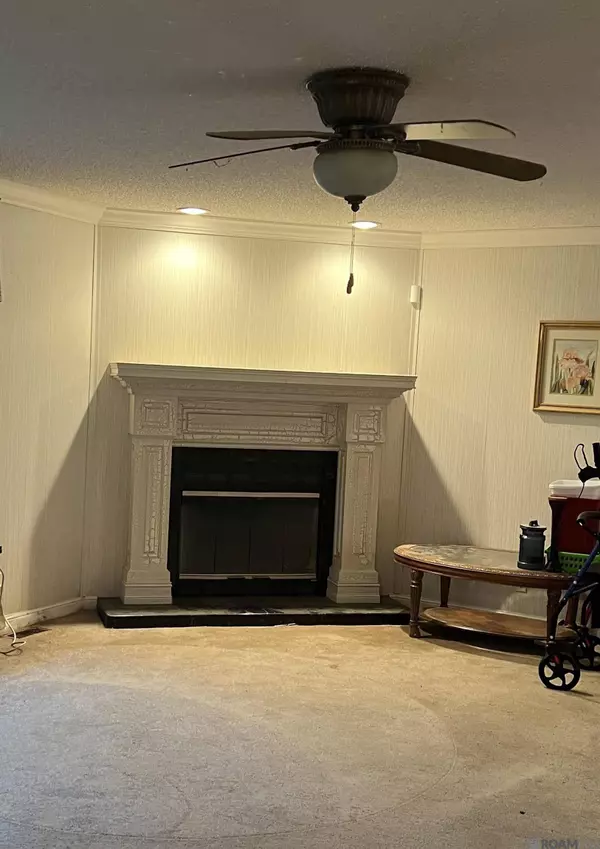 476 LEMON B RD, Slaughter, LA 70777