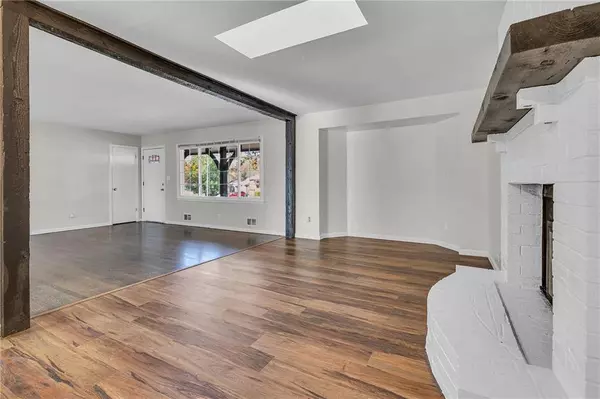 15311 E 43rd PL, Independence, MO 64052