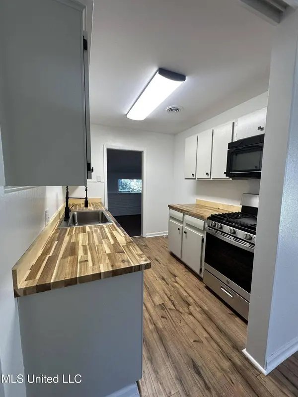 213 Clower Avenue, Long Beach, MS 39560