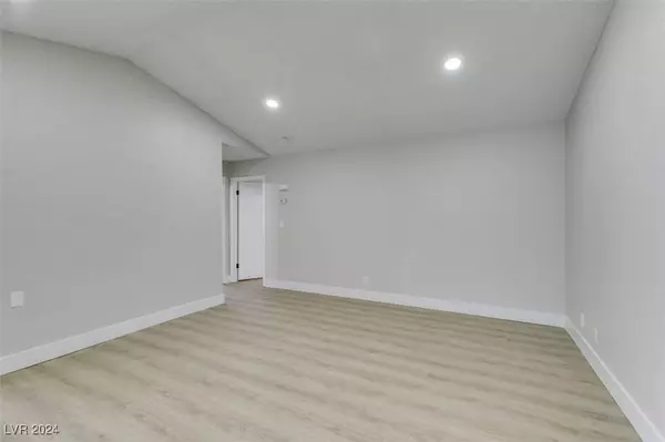 5345 Rod Court #101, Las Vegas, NV 89122