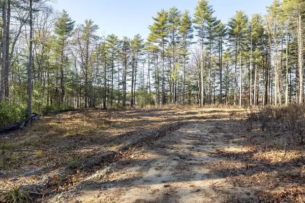 72 Prospect Road, Plympton, MA 02367