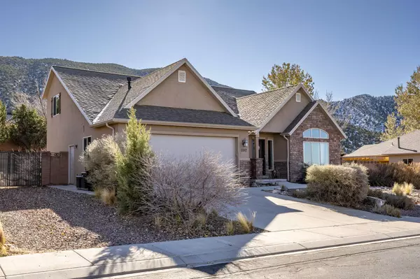 1102 E Fiddlers Canyon RD, Cedar City, UT 84721
