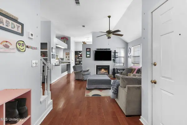 220 Brendalwood Boulevard #B, Brandon, MS 39047