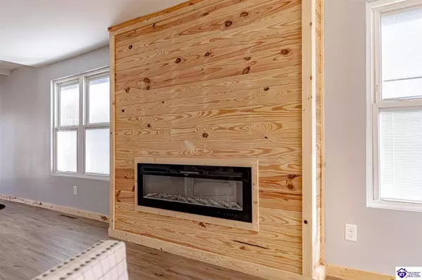 6040 S S. Wilson Rd, Elizabethtown, KY 42701