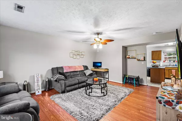 4104 ENGLANDTOWN RD, Fredericksburg, VA 22408