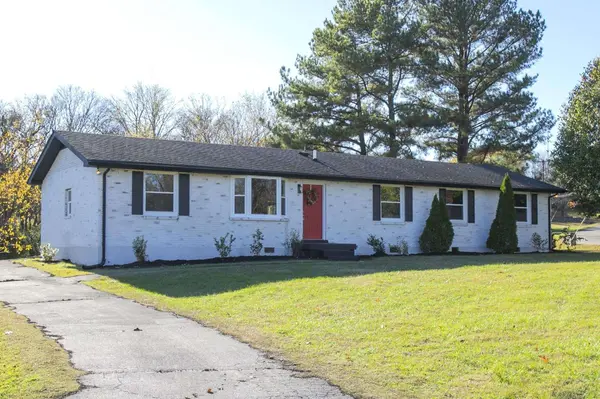 3805 Marydale Ct, Nashville, TN 37207