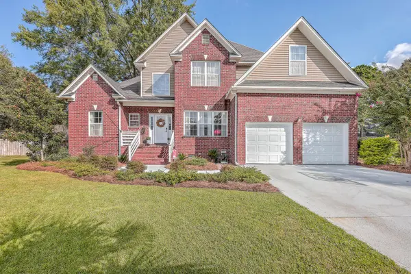 106 Paige Ct, Goose Creek, SC 29445