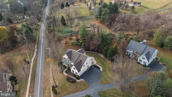 401 INDIAN RUN RD, Avondale, PA 19311