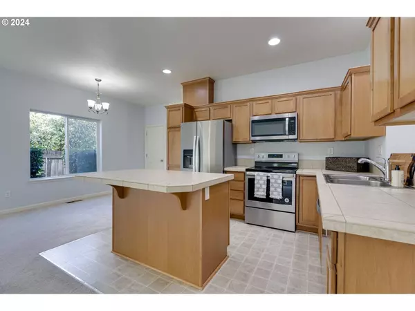 20184 SW GEORGIA CT, Beaverton, OR 97003